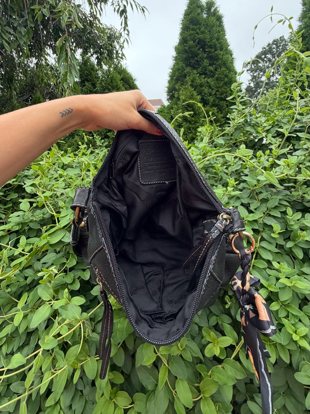 Vintage Fossil Black Leather Shoulder Bag Y2K Baguette Purse - Picture 8 of 8